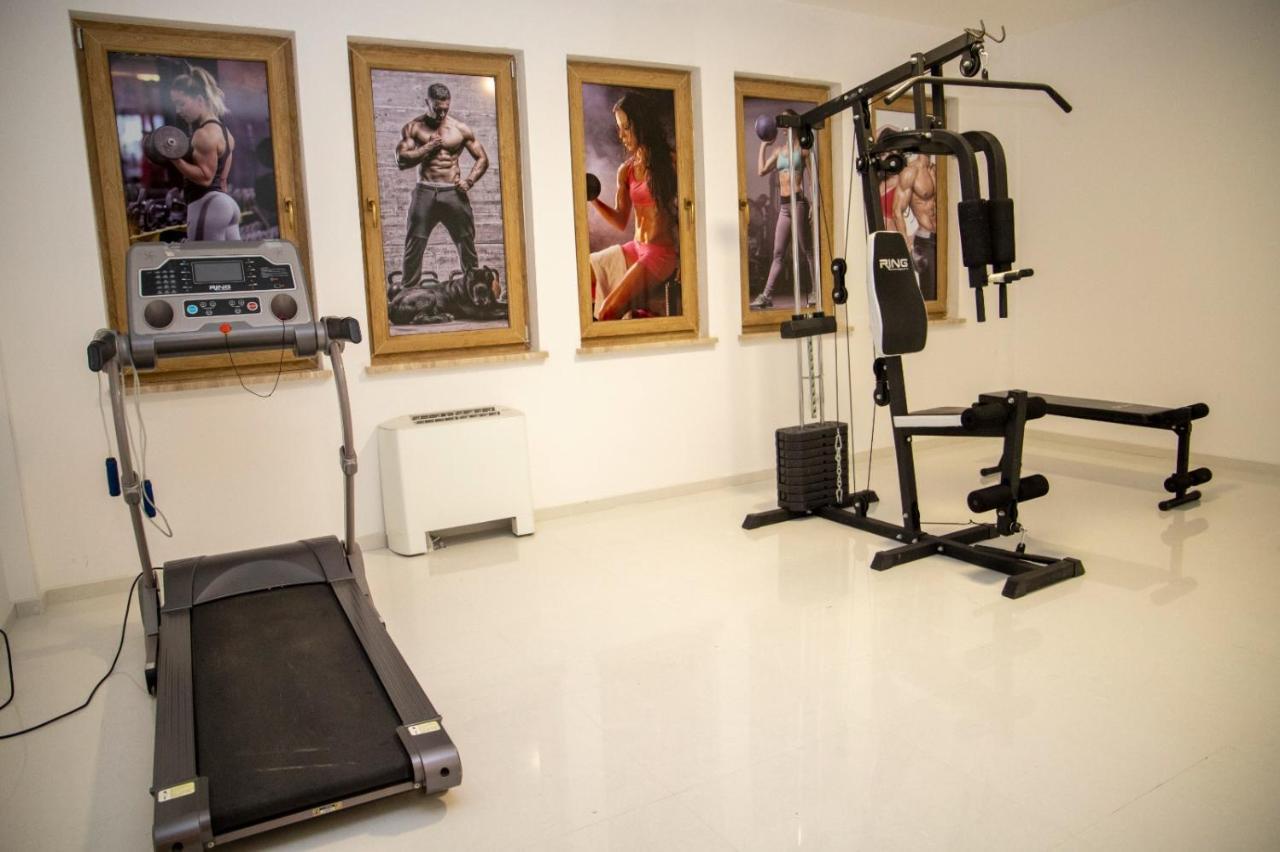 Hotel Vila Zana Gostivar Luaran gambar
